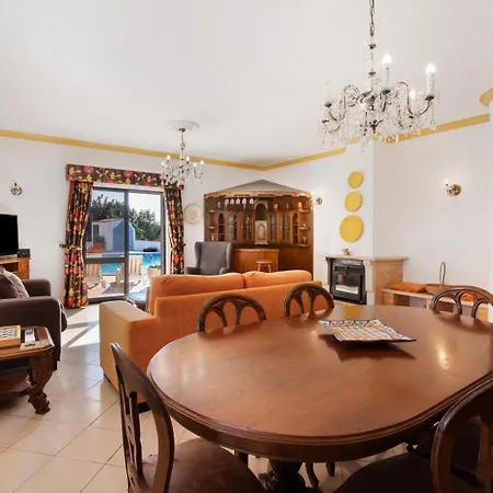 Casa Figueiras By Gabi Miguel Willa